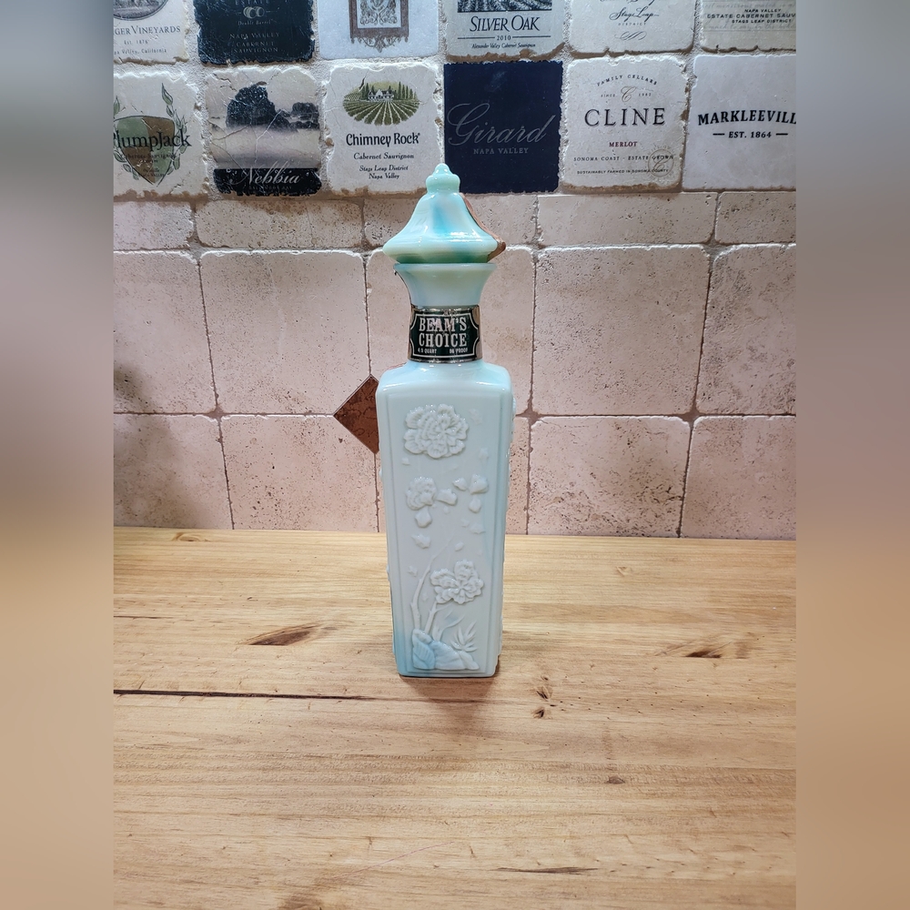 Empty Vintage  Jim Beam Royal Jade Whiskey Decanter Green Slag Milk Glass 1972